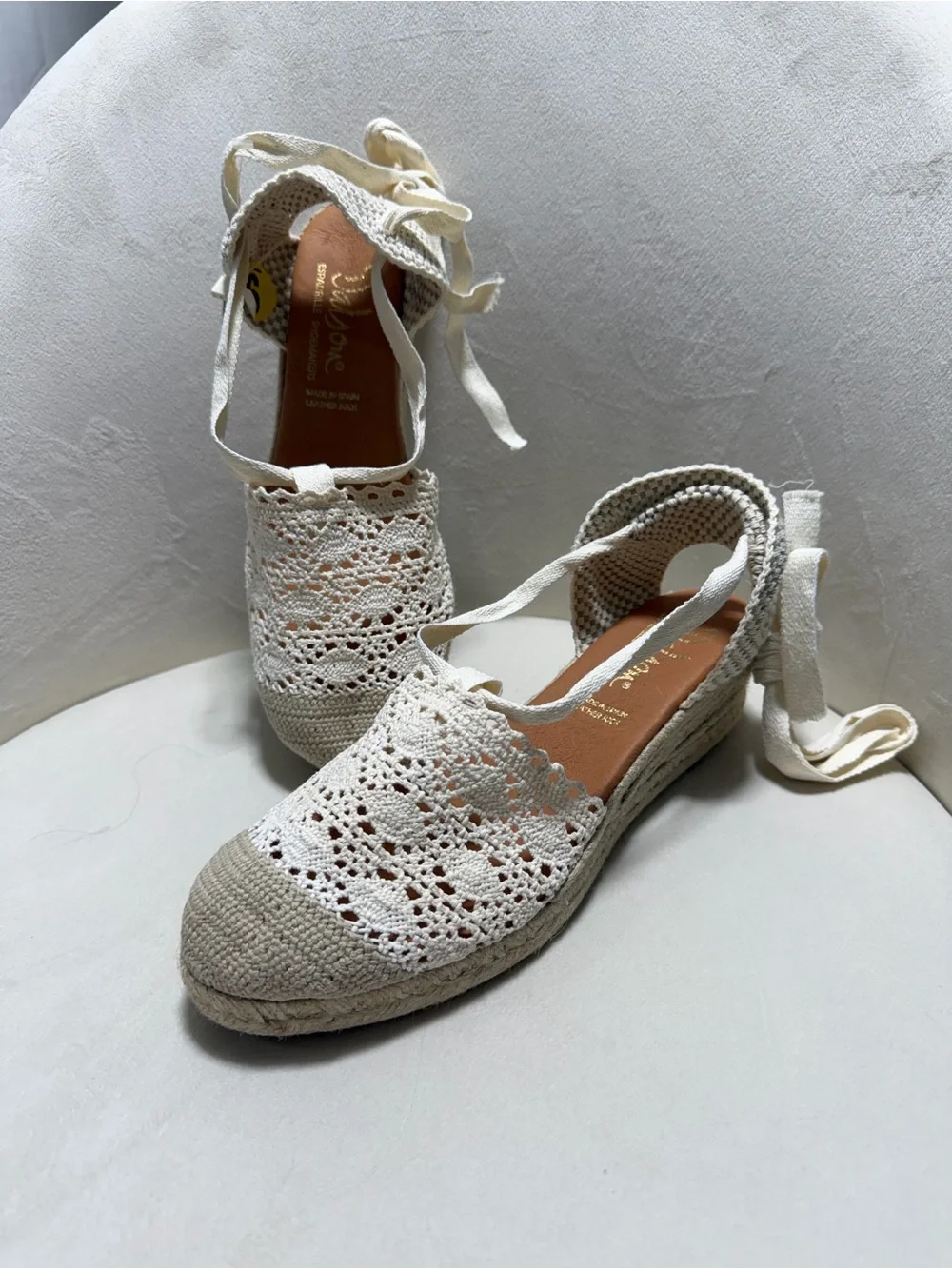 NWT Dalson Espadrille Crochet Lace Wedge Sandals Ankle Tie Ecru Size 9